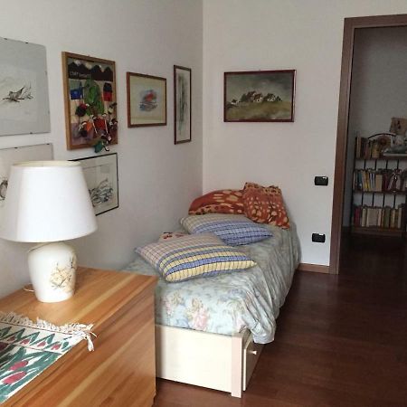 Вилла Casa Girasole Фино-Морнаско Экстерьер фото